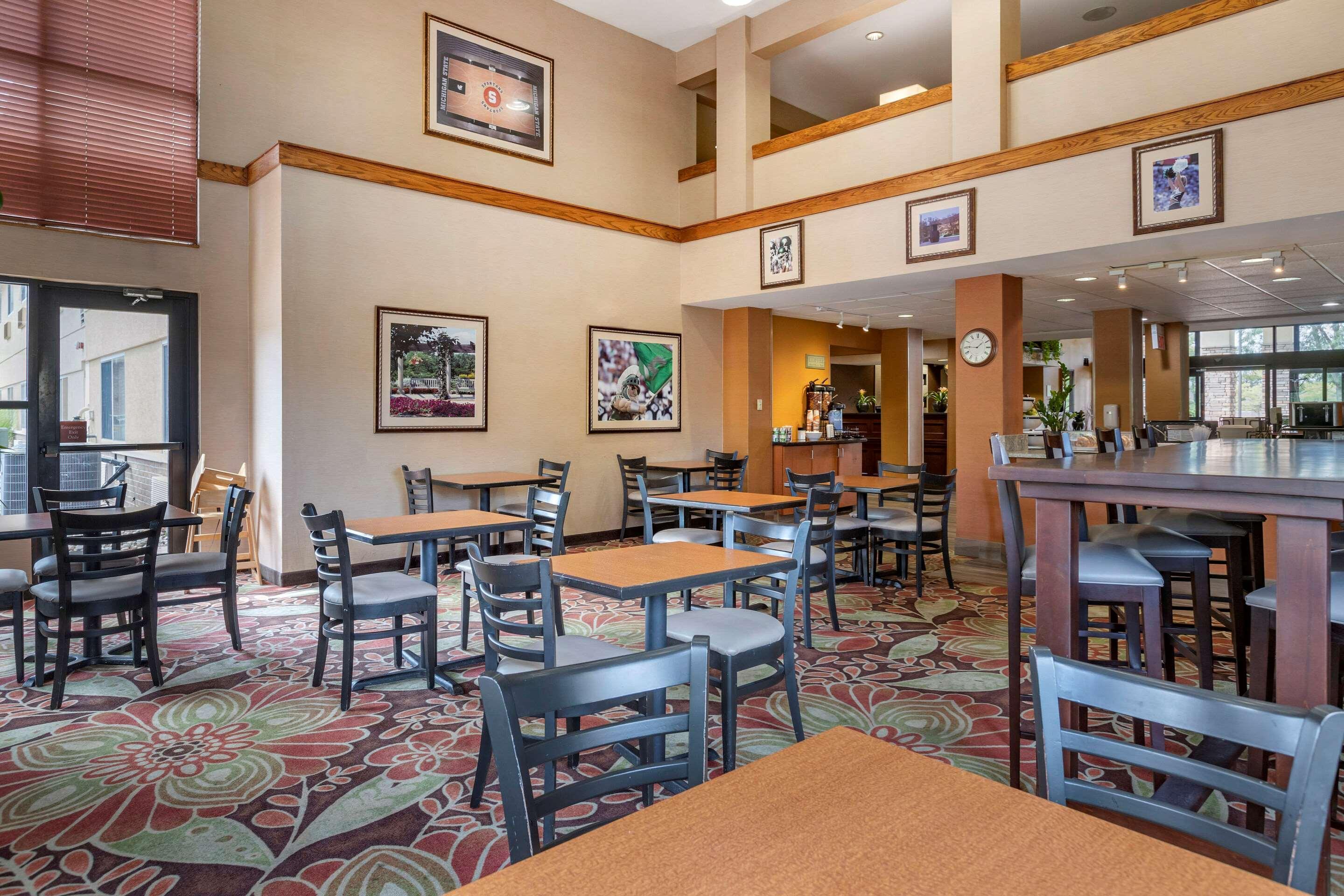 Comfort Inn Okemos - East Lansing Exterior foto